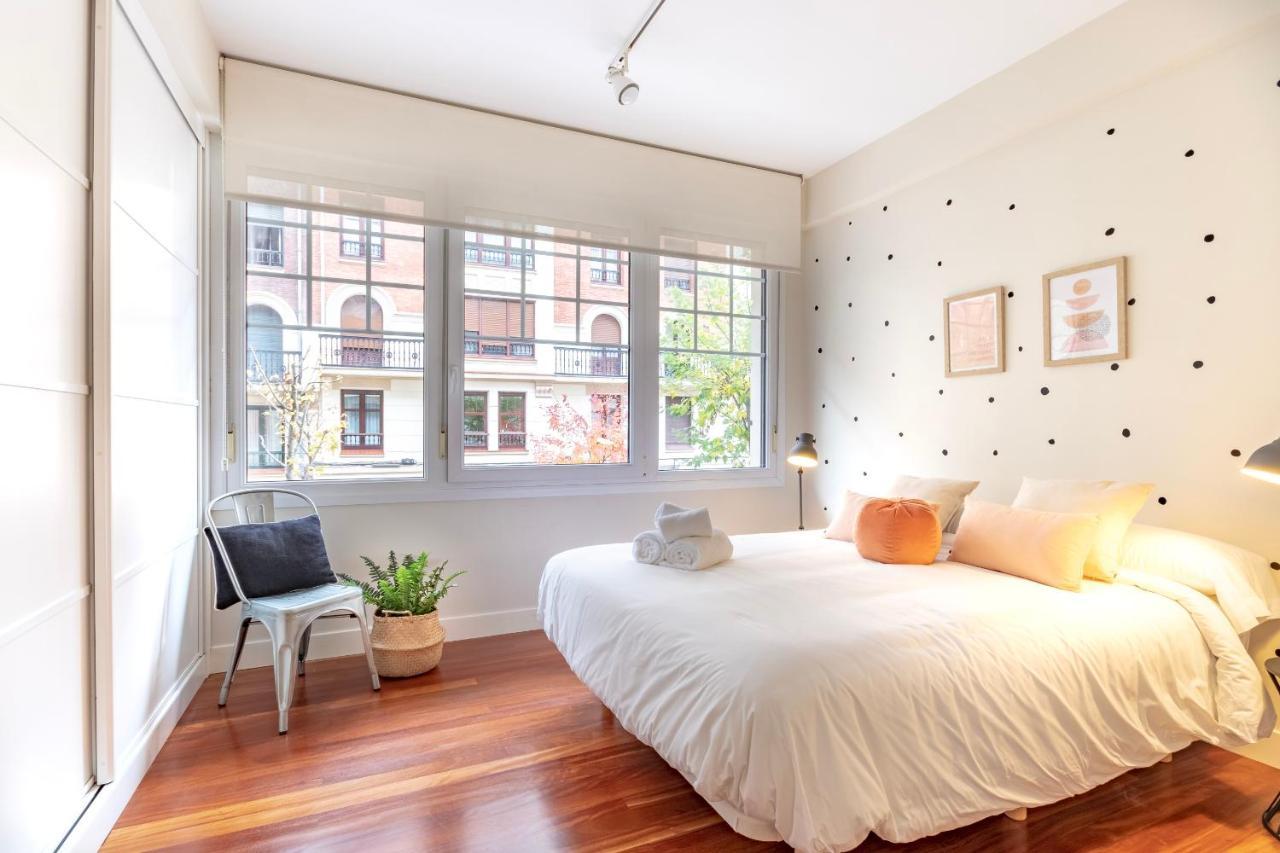 Gran Apartamento Con Estilo En El Centro De Bilbao Exteriör bild