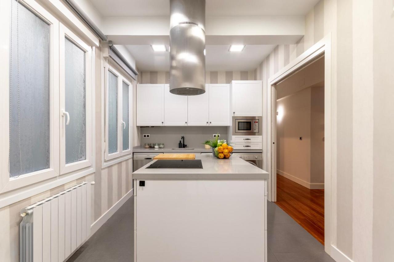 Gran Apartamento Con Estilo En El Centro De Bilbao Exteriör bild
