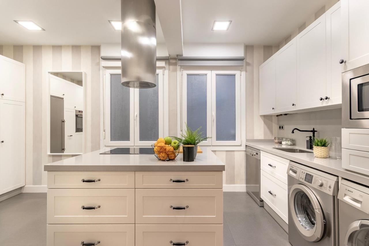 Gran Apartamento Con Estilo En El Centro De Bilbao Exteriör bild